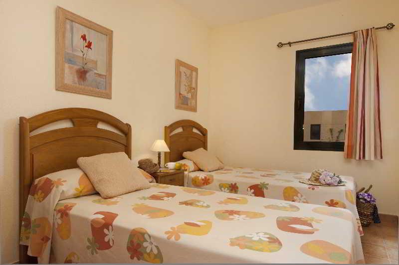 Villas Sol Deluxe Corralejo Exterior photo